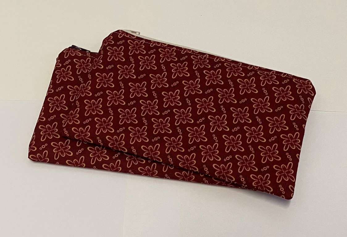 Fancy zipper pouches (25 May 2020)